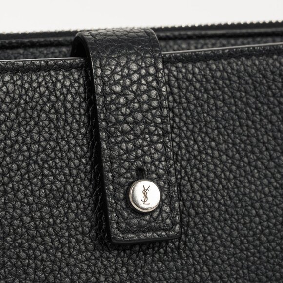 Saint Laurent Black Pebbled-Leather Flat Snap-Closure Clutch - Picture 8 of 14